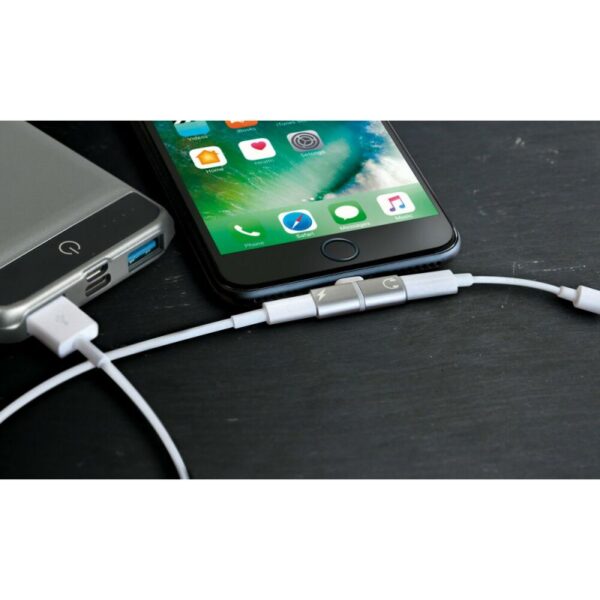 ADAPTADOR IPHONE PARA CONECTAR CABLE RECARGA Y AURICULARES - Imagen 2