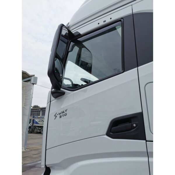 DEFLECTORES DE CAMION IVECO S-WAY (10/19>) (2 PIEZAS) - Imagen 2